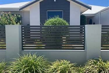 Enhancing Your Rockingham Garden with Custom Slat Fencing Designs